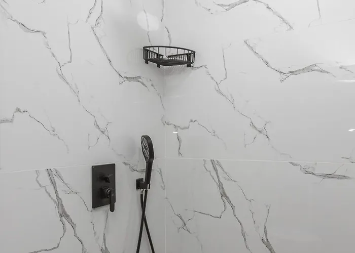 The House 3 * Burgas