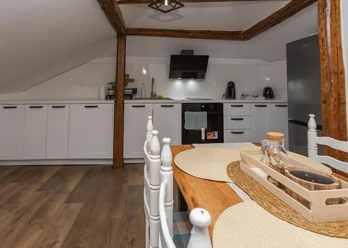 Appartement The House 3 *